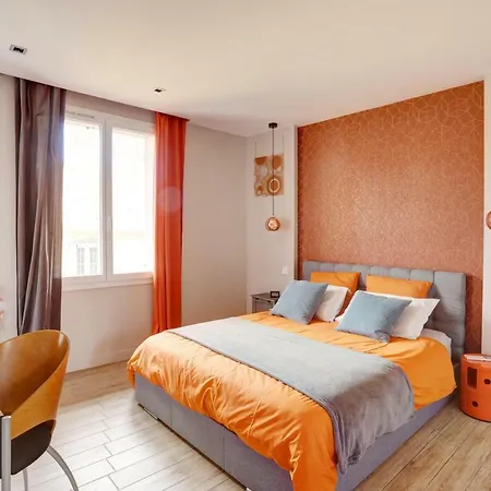 L'amandine ,45 M2 Terrasse Et Garage Centre * Saint-Raphaël