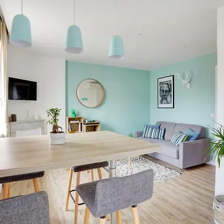 L'amandine ,45 M2 Terrasse Et Garage Centre * Saint-Raphaël